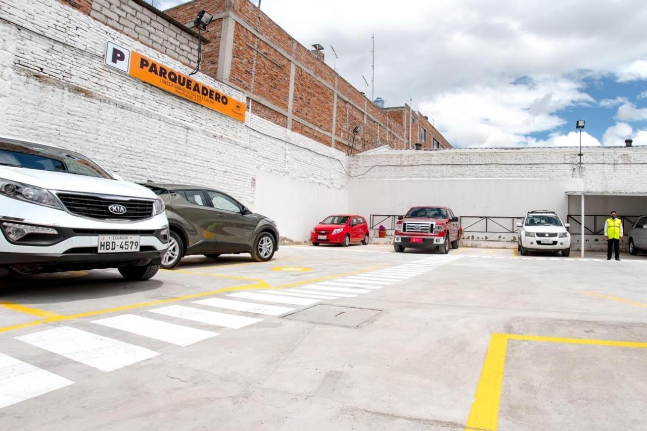 Wanderlot - Hotel Plaza Central Riobamba Zewnętrze zdjęcie