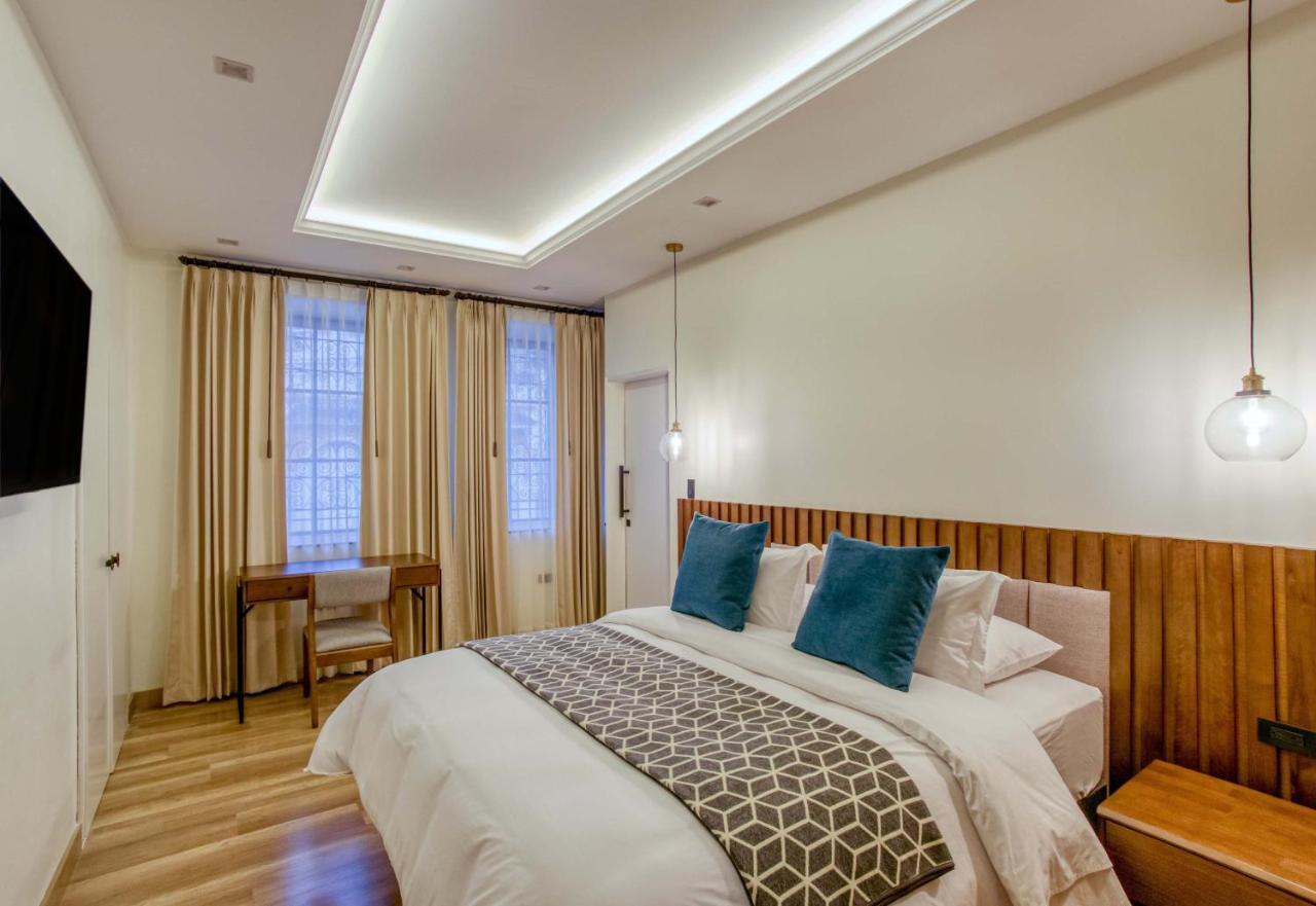 Wanderlot - Hotel Plaza Central Riobamba Zewnętrze zdjęcie