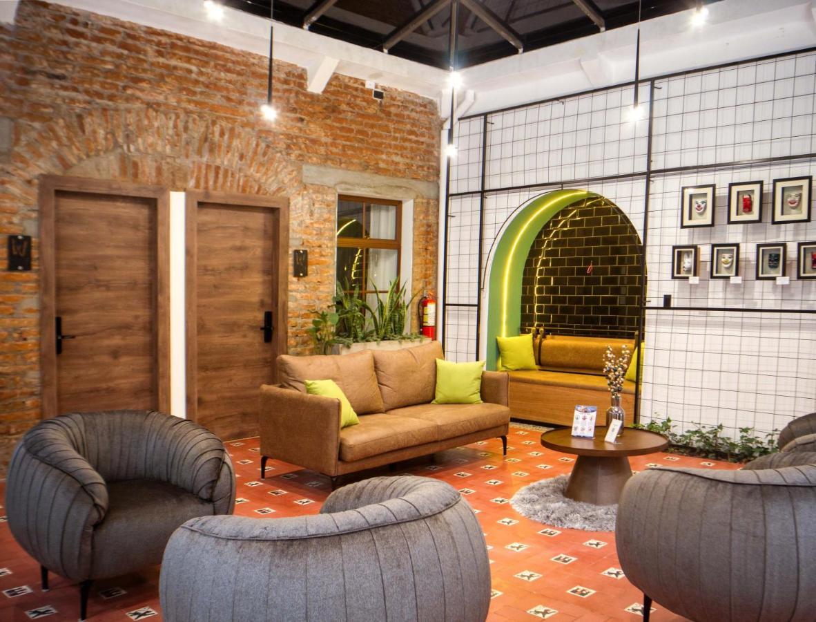 Wanderlot - Hotel Plaza Central Riobamba Zewnętrze zdjęcie