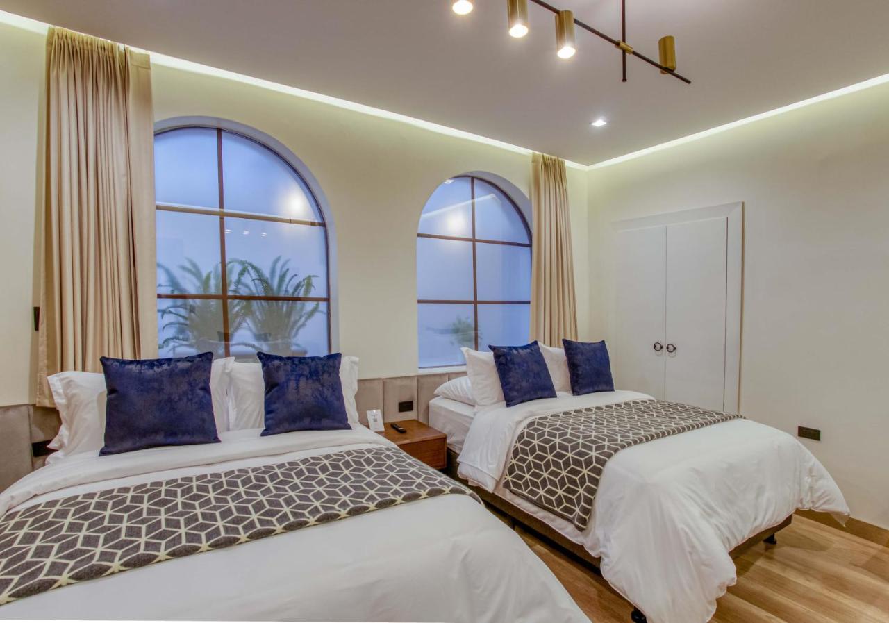 Wanderlot - Hotel Plaza Central Riobamba Zewnętrze zdjęcie