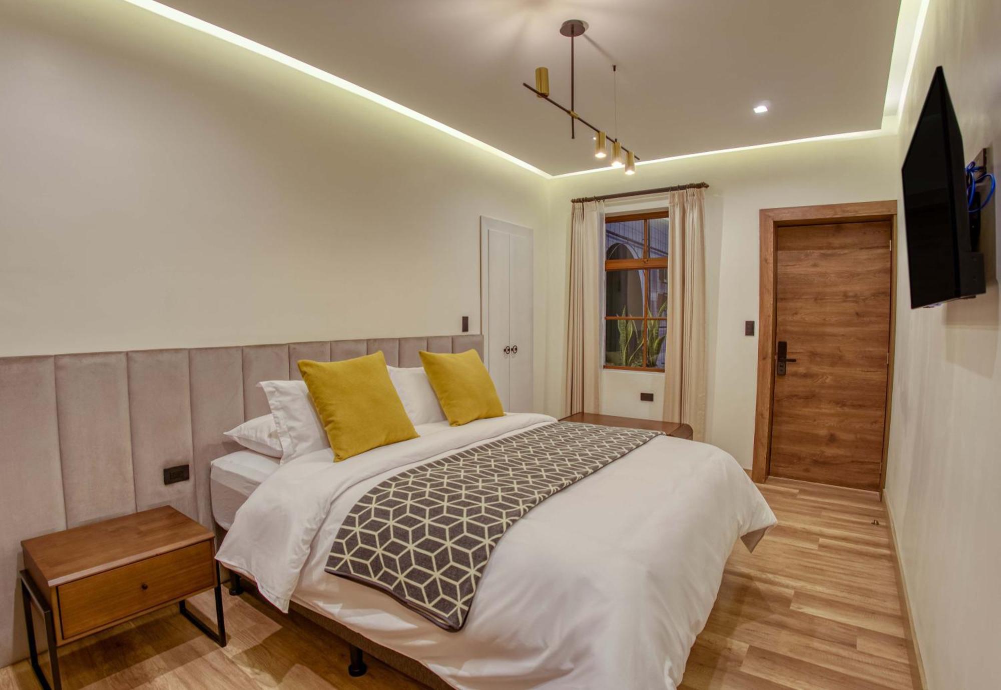Wanderlot - Hotel Plaza Central Riobamba Zewnętrze zdjęcie